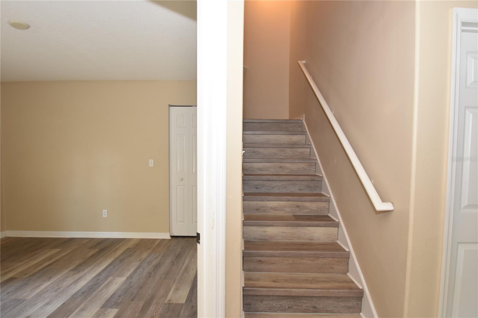 PINE GROVE - Residential Lease