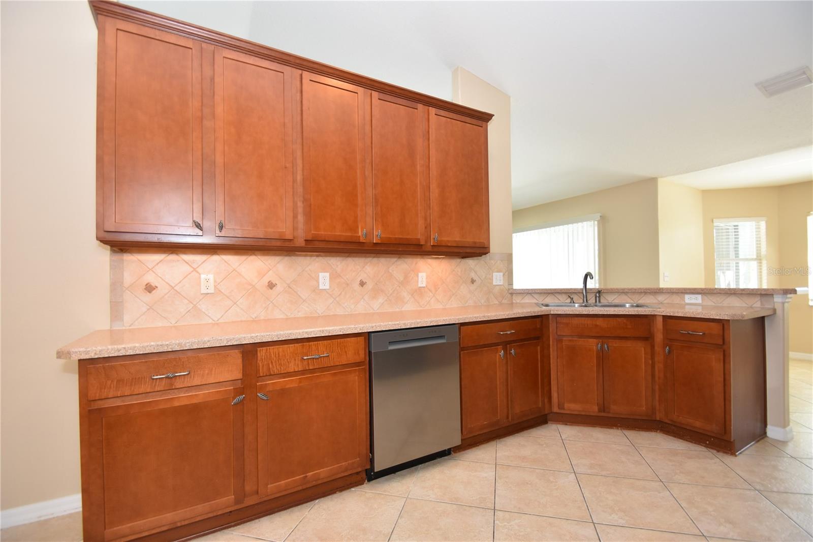 PINE GROVE - Residential Lease