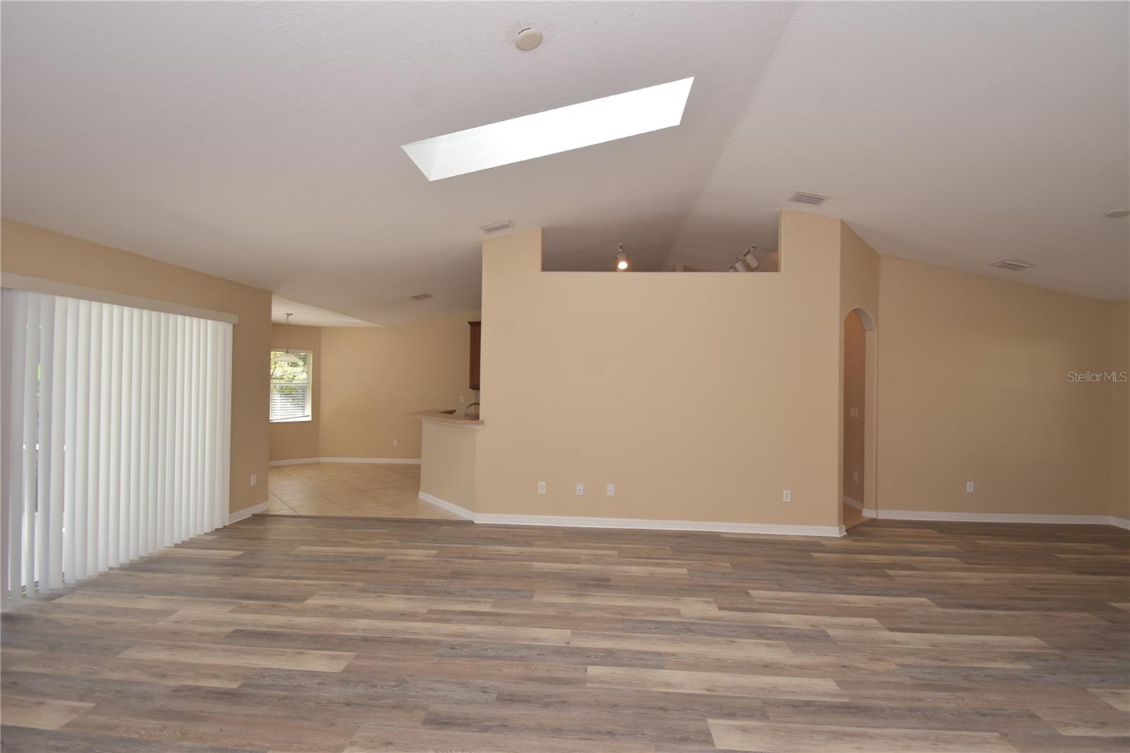 PINE GROVE - Residential Lease