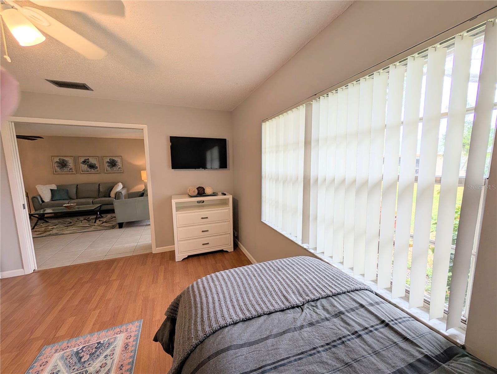 PALM-AIRE AT SARASOTA 10-B - Residential Lease