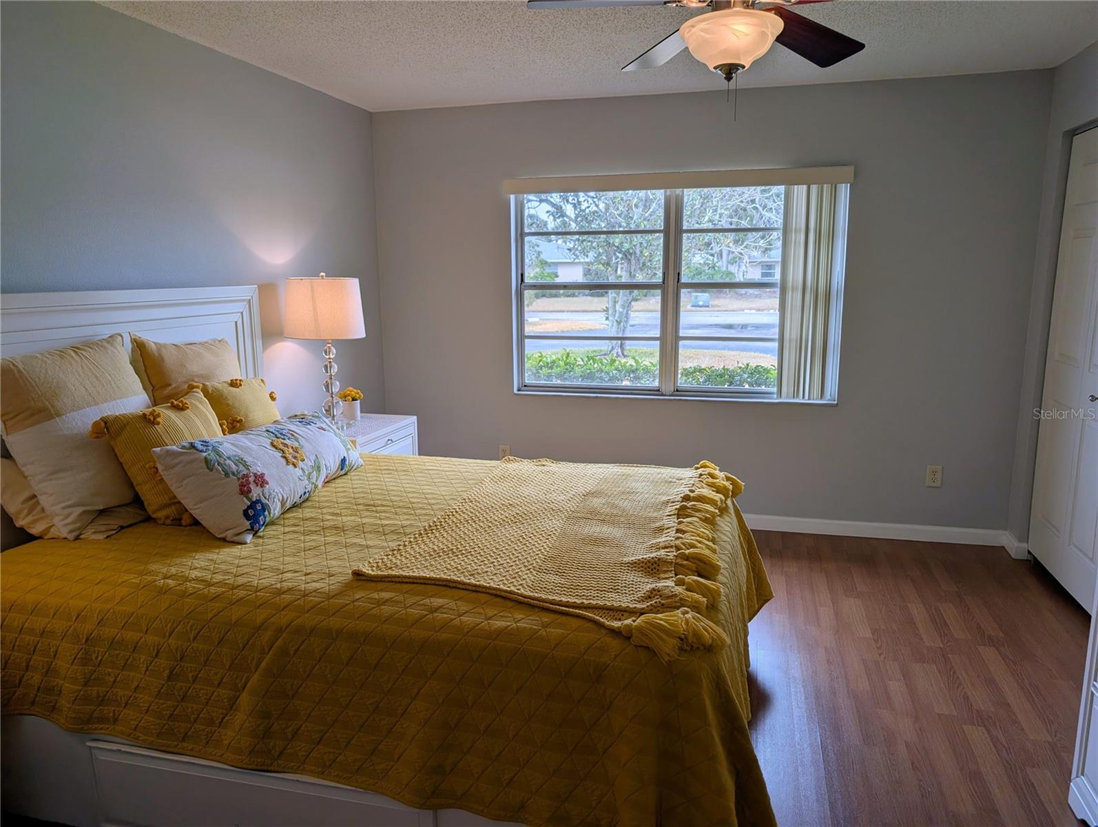 PALM-AIRE AT SARASOTA 10-B - Residential Lease