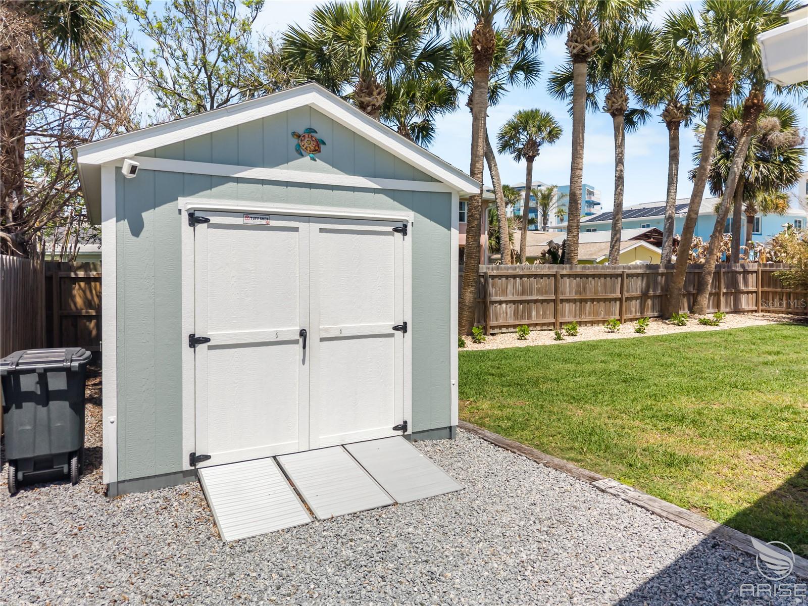 HORTON SHORES - Residential