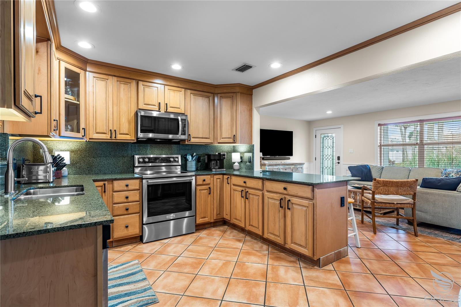 HORTON SHORES - Residential