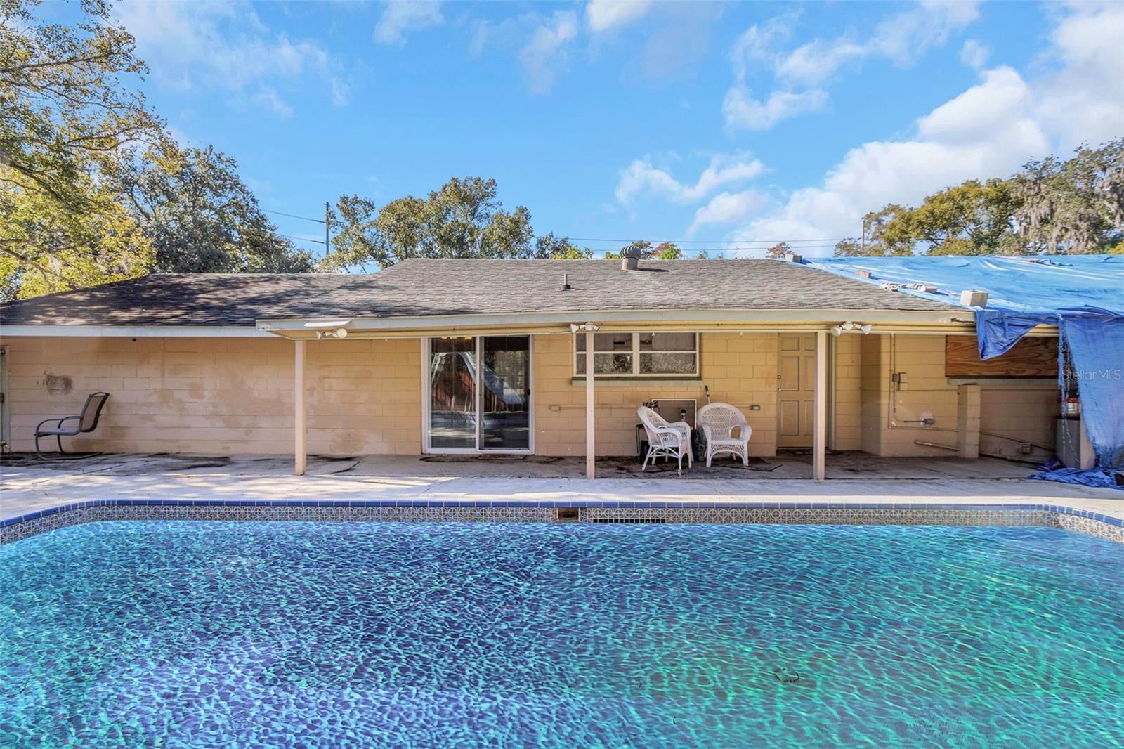 CRYSTAL LAKES VIEW - Residential