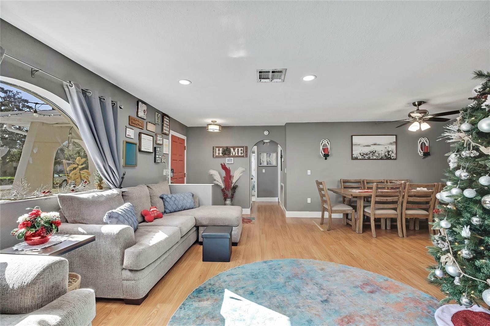 SPRING HILL - Residential