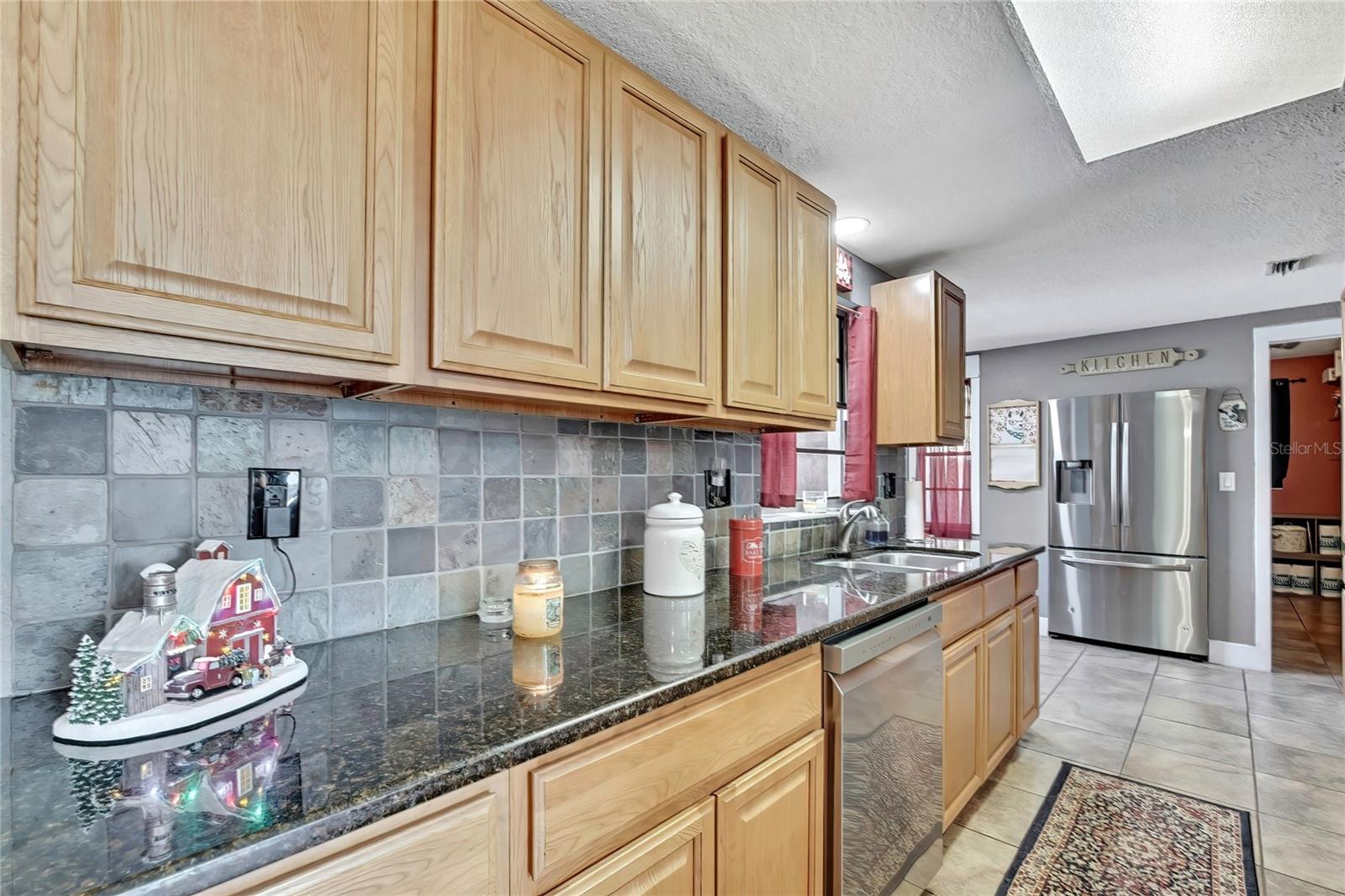 SPRING HILL - Residential