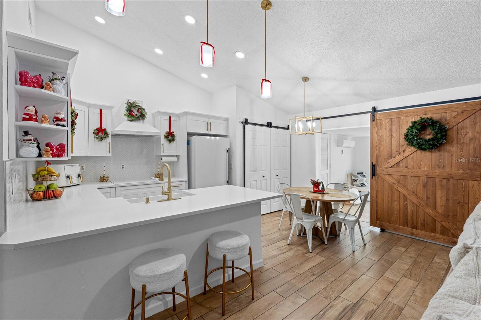 CITRUS POINTE UNIT 1 - Residential