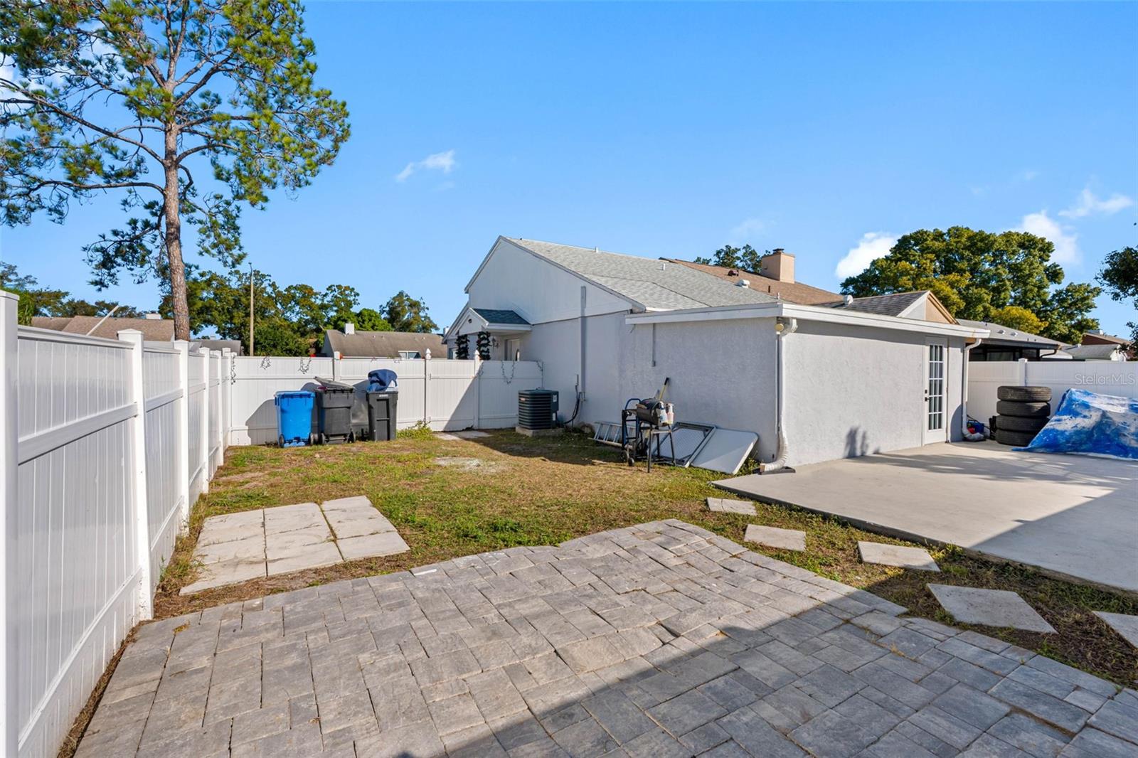 7712 CITRUS FIELD COURT