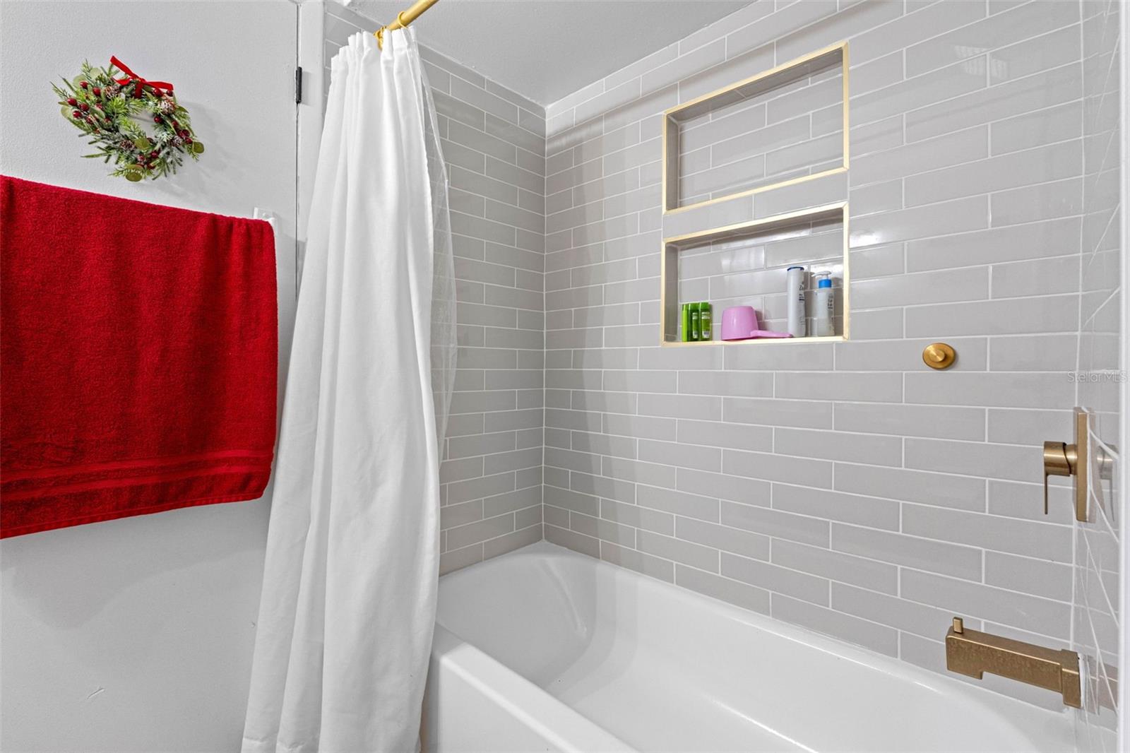 CITRUS POINTE UNIT 1 - Residential