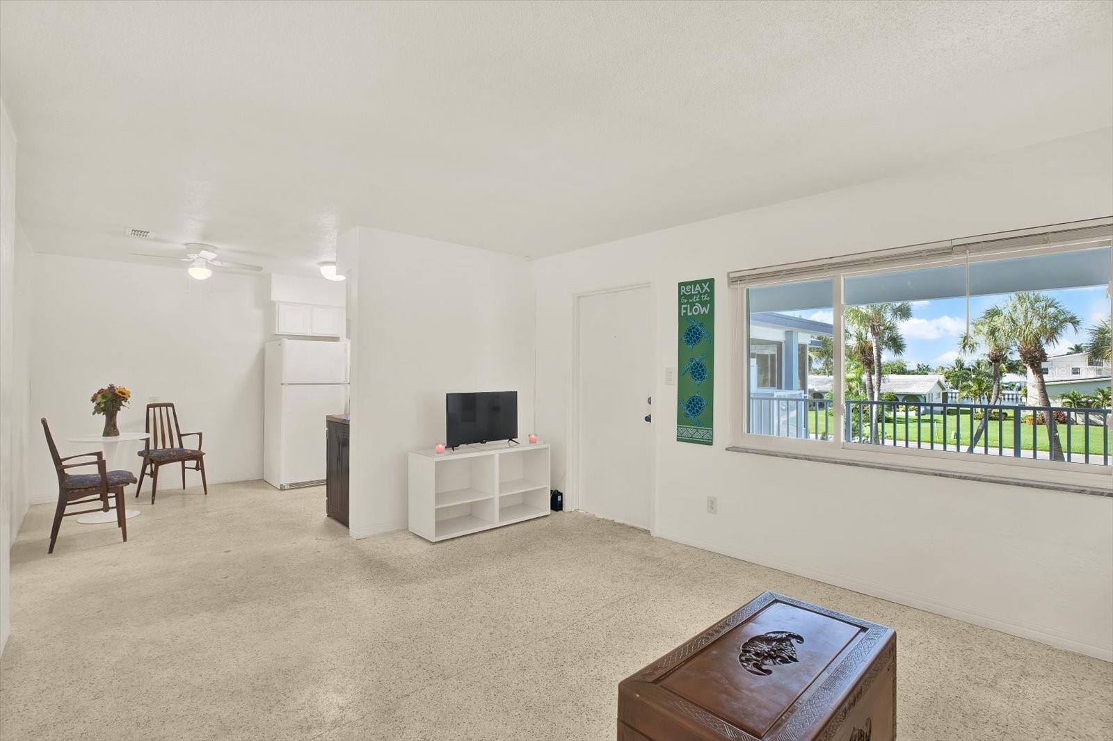 MAXIMO HARBOUR CONDO - Residential