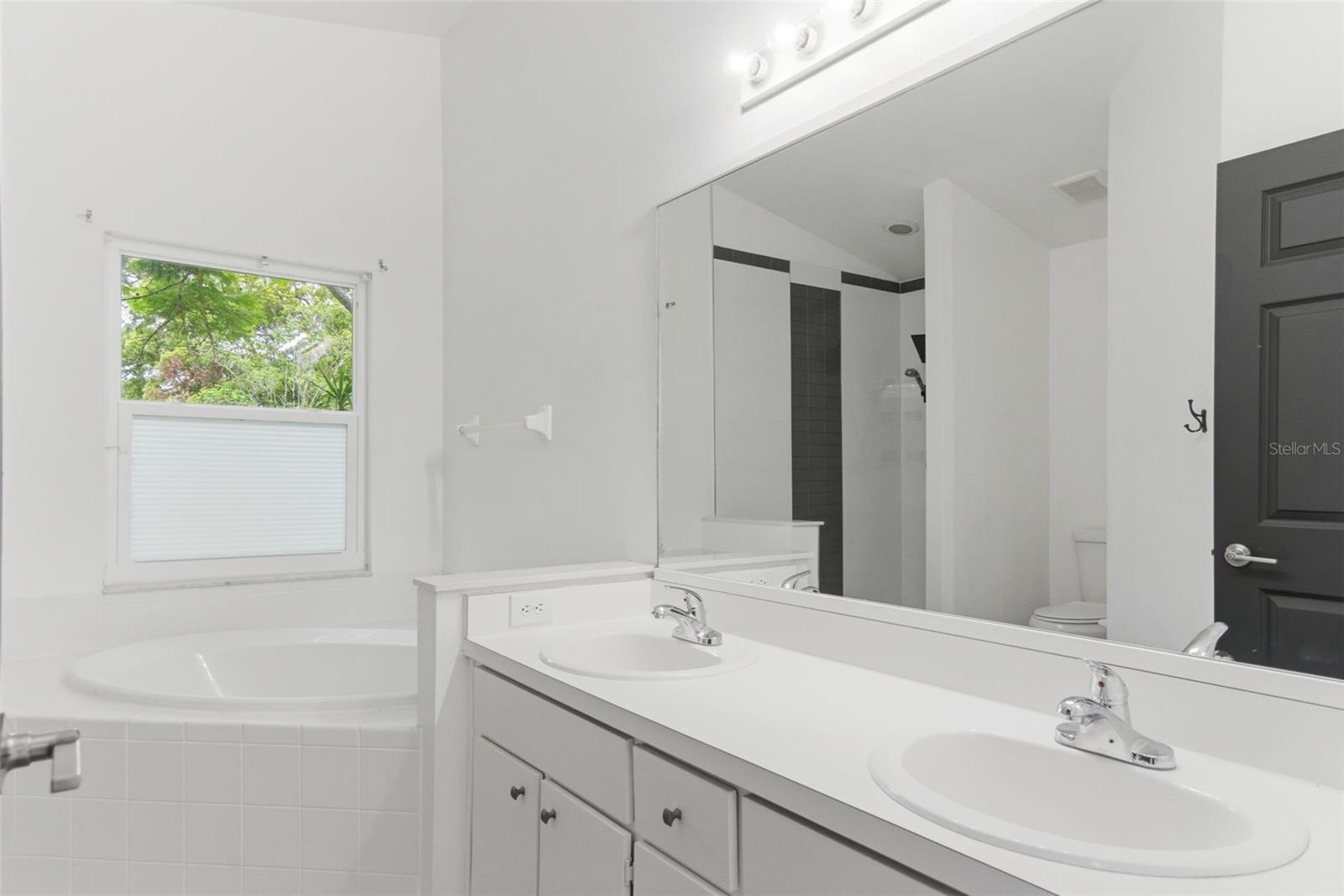 BONNEVILLE PINES PH 01 - Residential