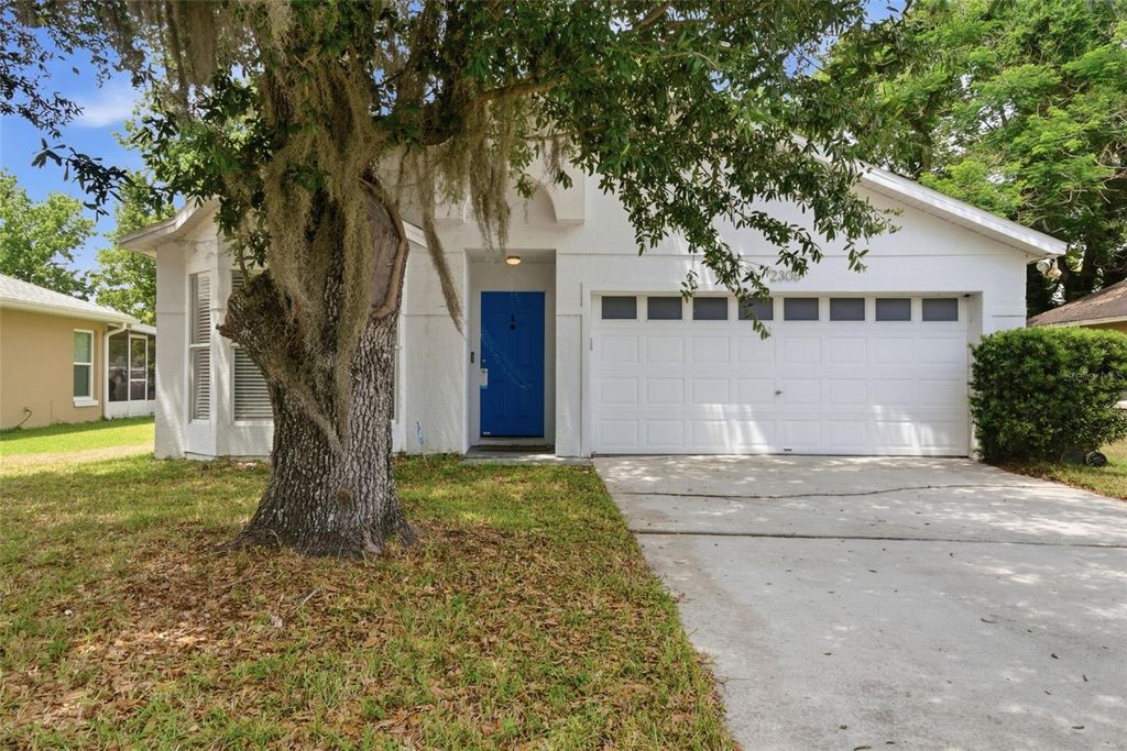 Photo of 2308 Donegan Place, Orlando, FL 32826 (MLS # V4948824)