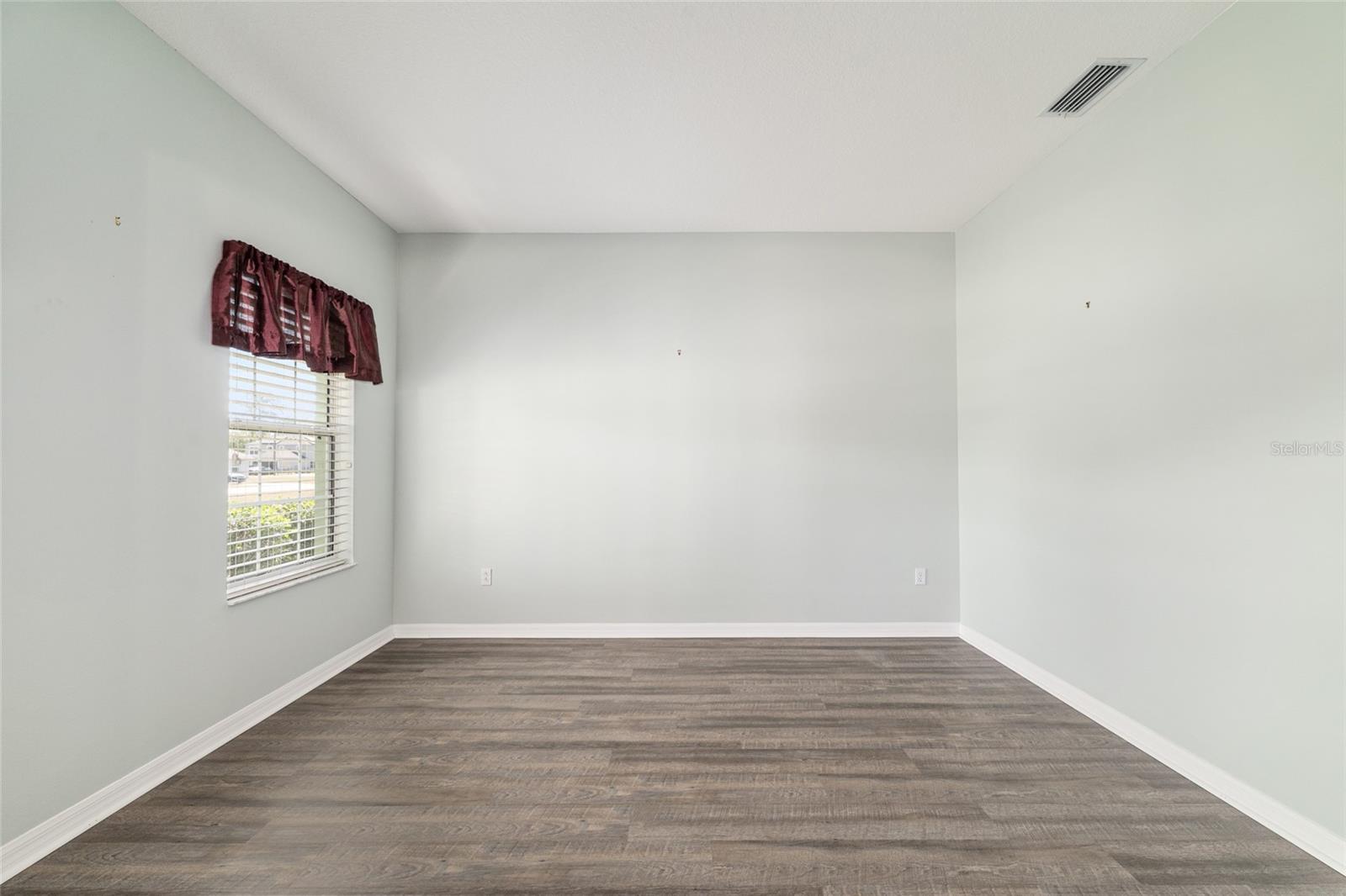 5330 PECAN RD