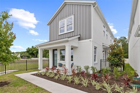 A home in VALRICO