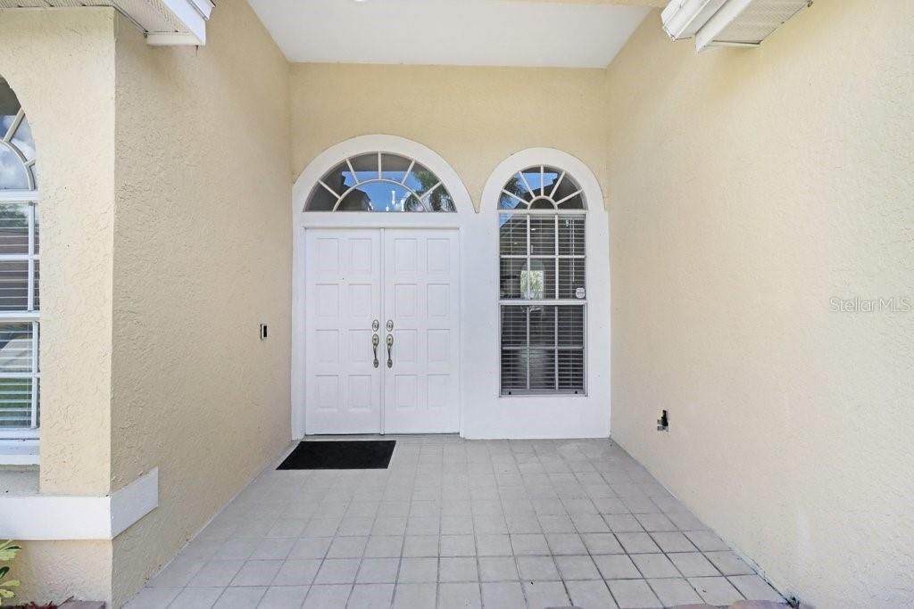 Photo of 8708 Eagle Cove Court, Tampa, FL 33635 (MLS # TB8412339)