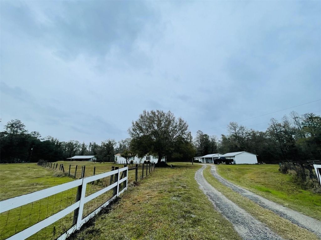 Photo of 6810 Pearson Lane, Wesley Chapel, FL 33544 (MLS # TB8430879)