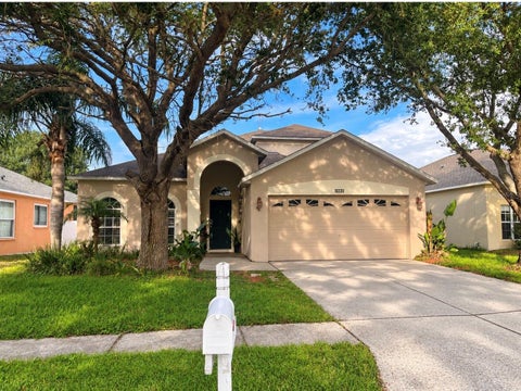 Photo of 10330 Goldenbrook Way, Tampa, FL 33647 (MLS # TB8553670)