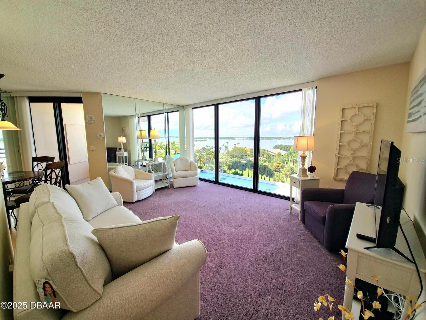 1 OCEANS WEST BOULEVARD 6A6