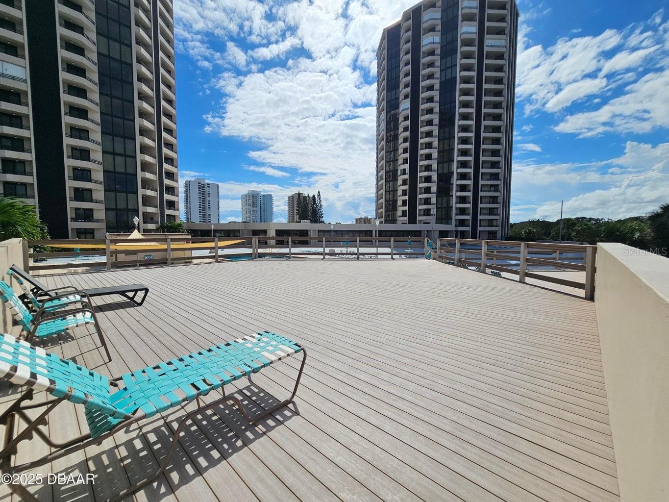 OCEANS WEST ONE - Residential