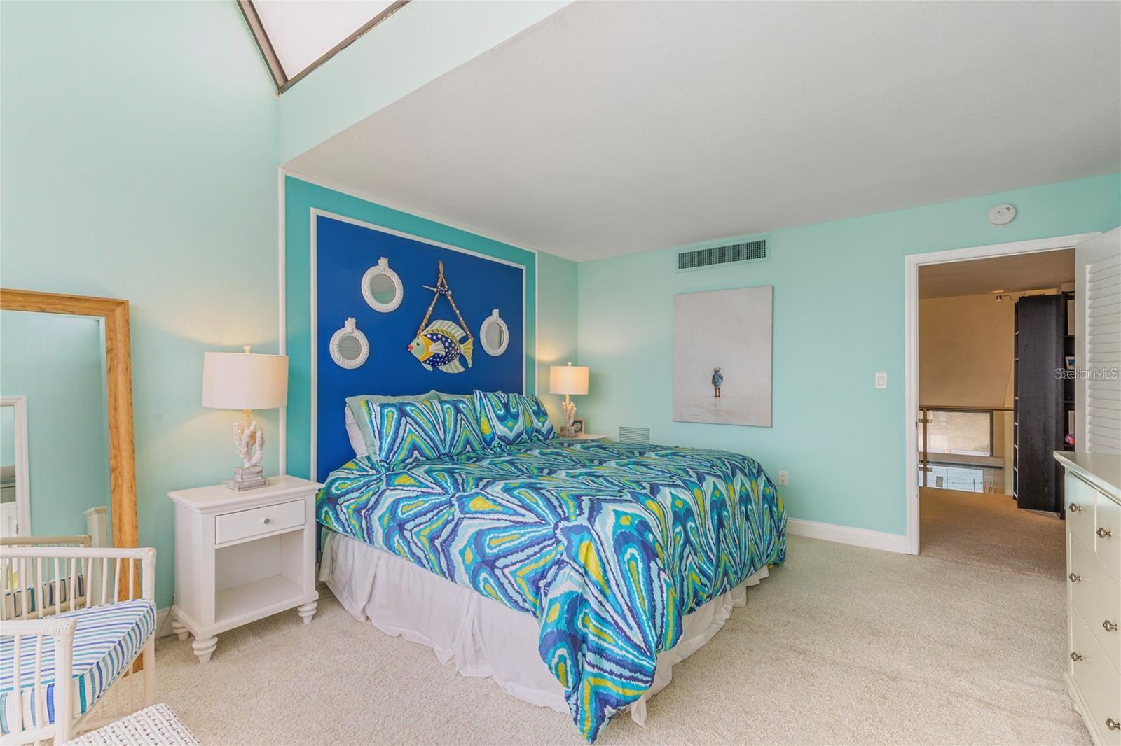 440 WEST CONDO - Residential Lease