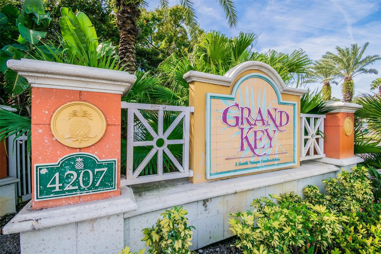 Welcome to Grand Key condominiums, where luxury meets comfort! This one bedroom, one bath condo is located on the ground floor and
features a private parking space. Additional storage can be found on the screened patio offering outdoor space not found in every unit. The bedroom is generously sized with a walk in closet. Washer and dryer included. Grand Key Condominiums is a gated community that offers resort-style amenities, including a sparkling swimming pool, a fitness center, and a clubhouse that is perfect for hosting events. You'll love spending time outdoors on the beautifully landscaped and well-kept grounds. The community’s location is perfect! Your morning commute is simple when you’re minutes to the Selmon Expressway and I-275. Schedule a tour today and experience the luxury and comfort that Grand Key condominiums has to offer.