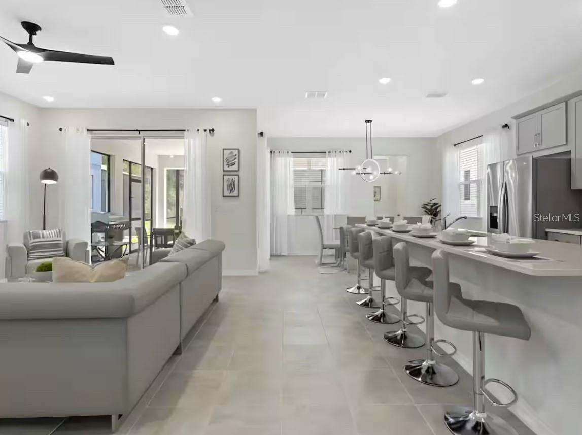 SOLARA RESORT VACATION VILLAS REP - Residential