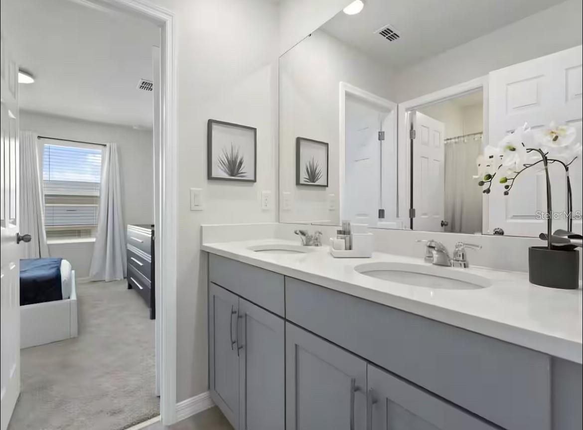 SOLARA RESORT VACATION VILLAS REP - Residential