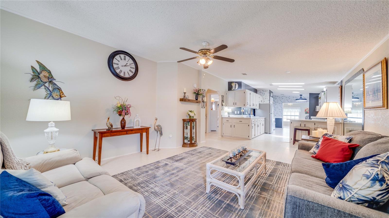 HORIZON VILLAGE - Residential