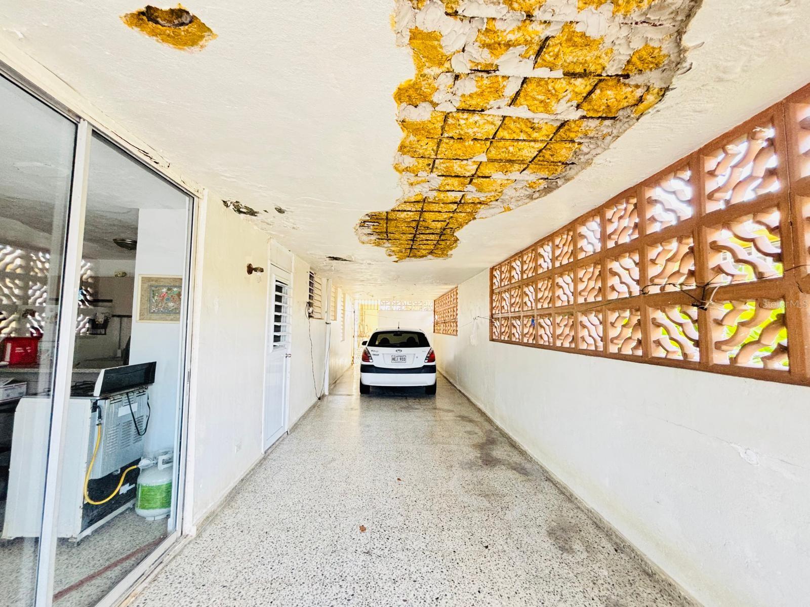 VILLA CAROLINA - Residential