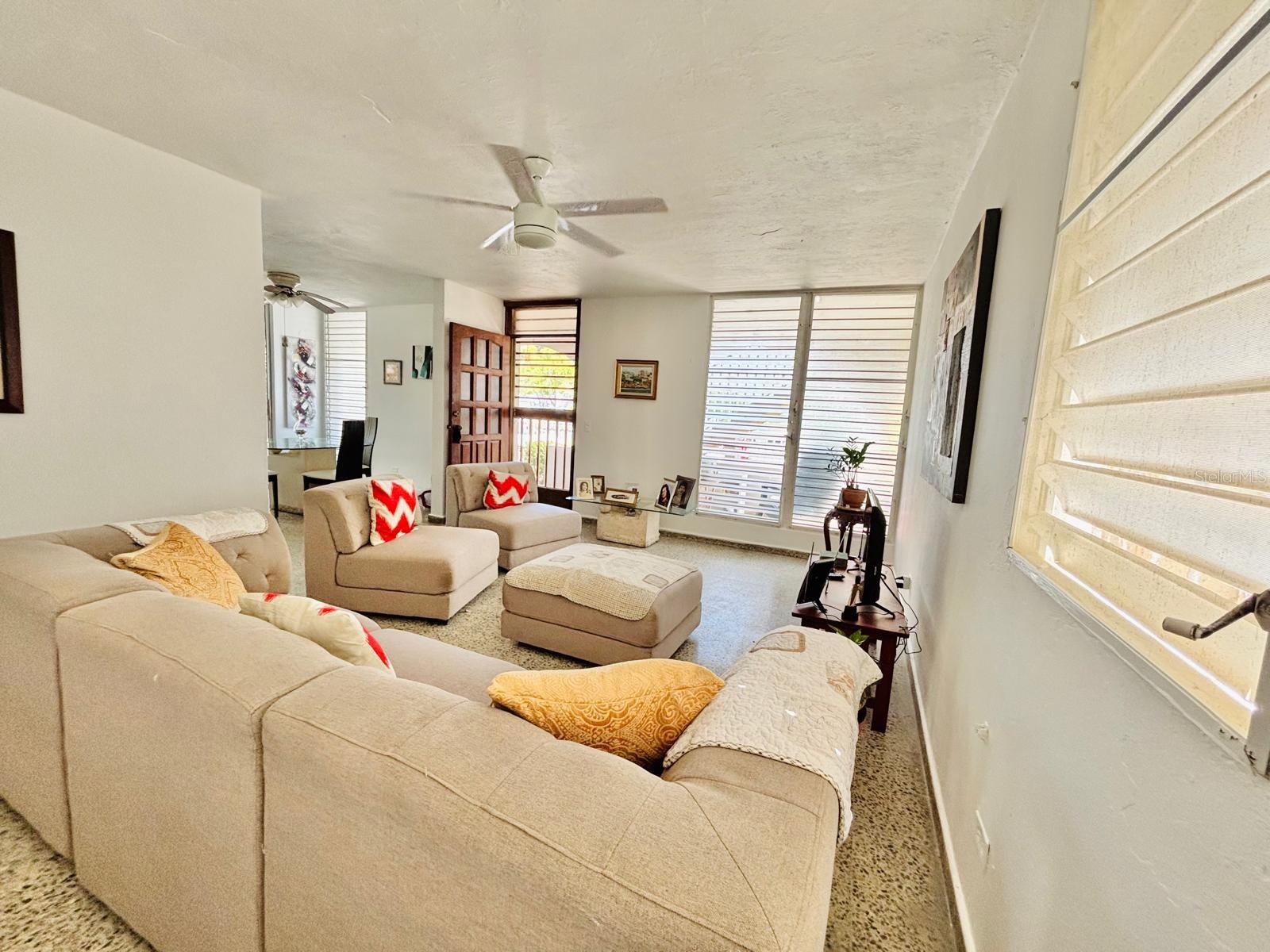 VILLA CAROLINA - Residential