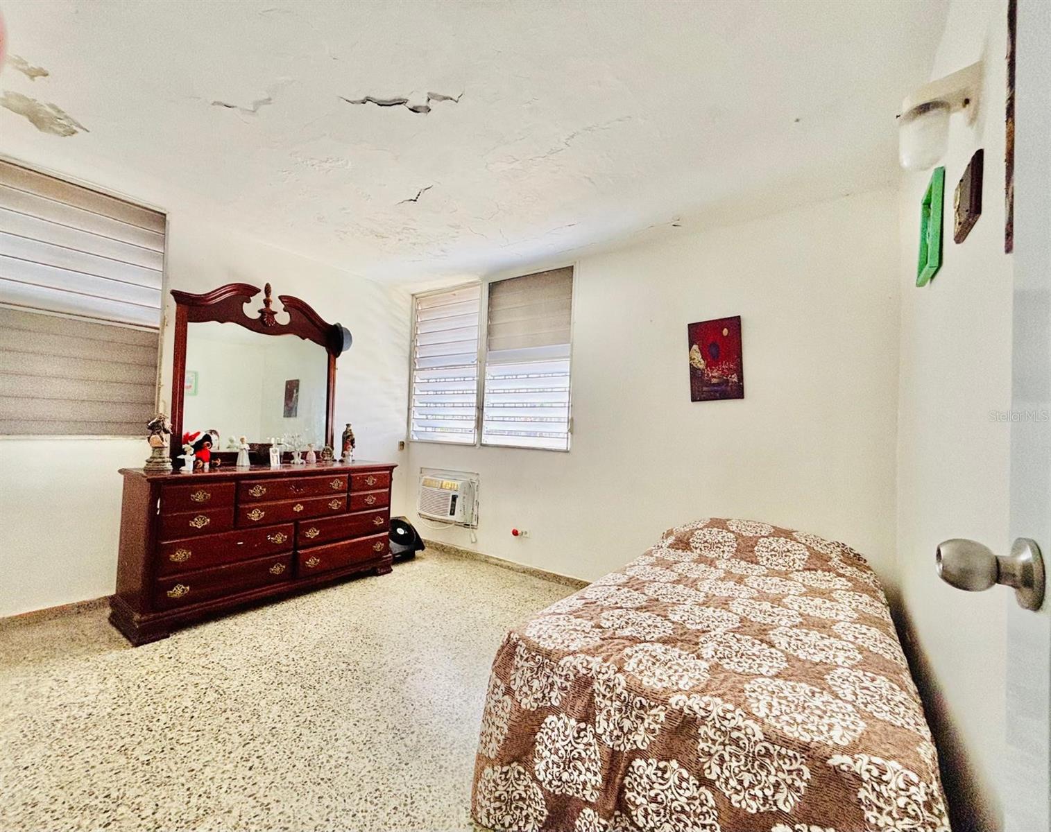 VILLA CAROLINA - Residential