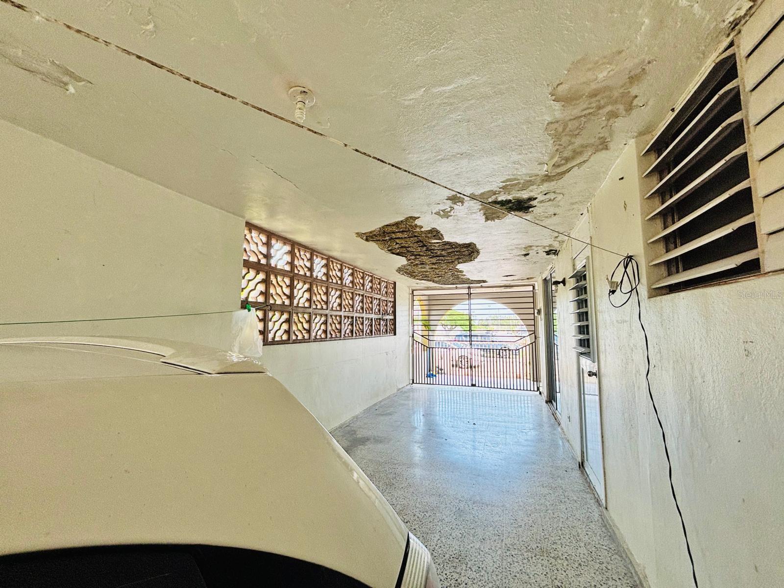 VILLA CAROLINA - Residential