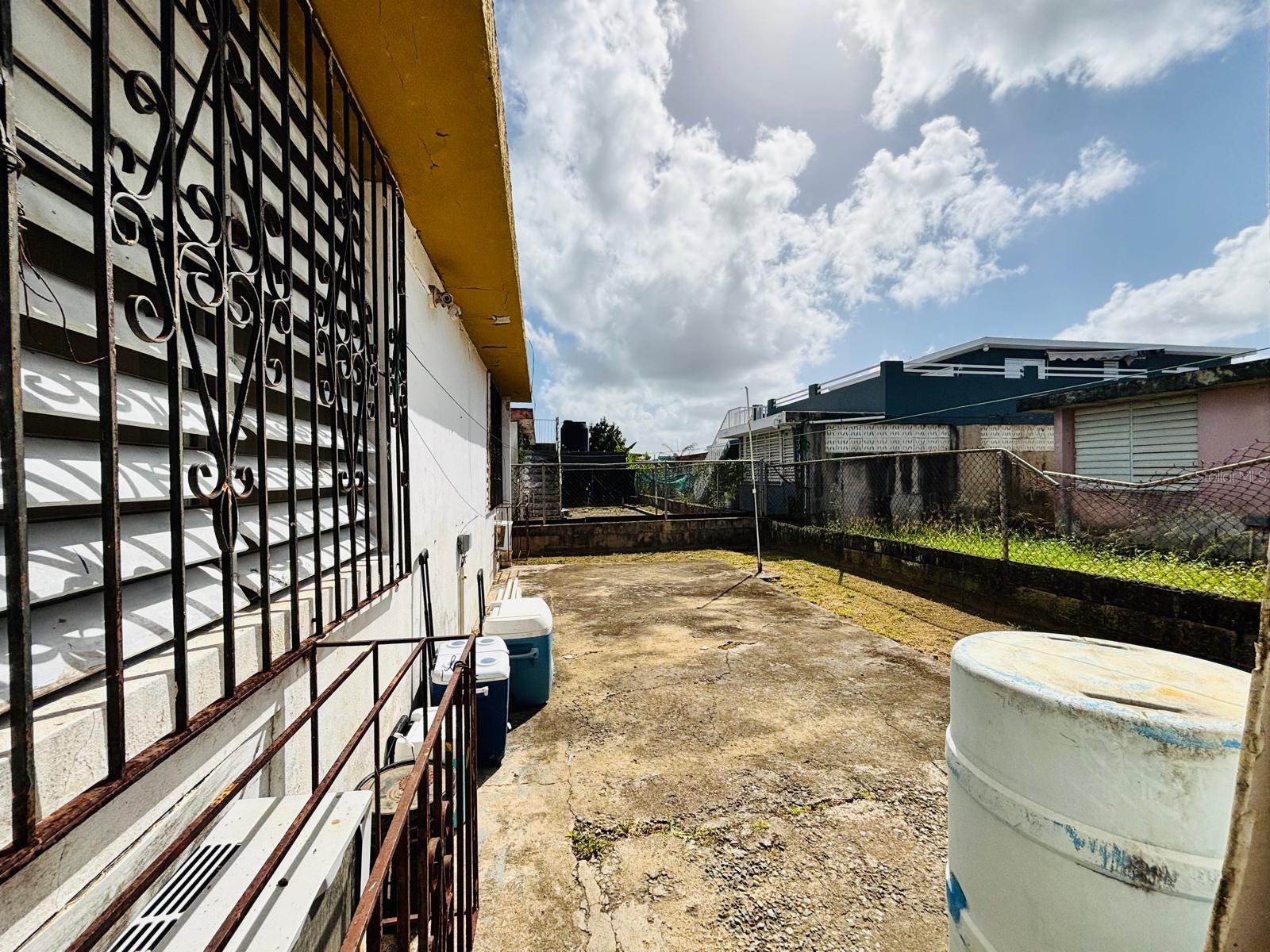 VILLA CAROLINA - Residential