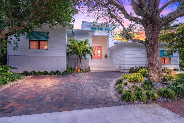 SAINT ARMANDS DIV JOHN RINGLING ESTATES - Residential