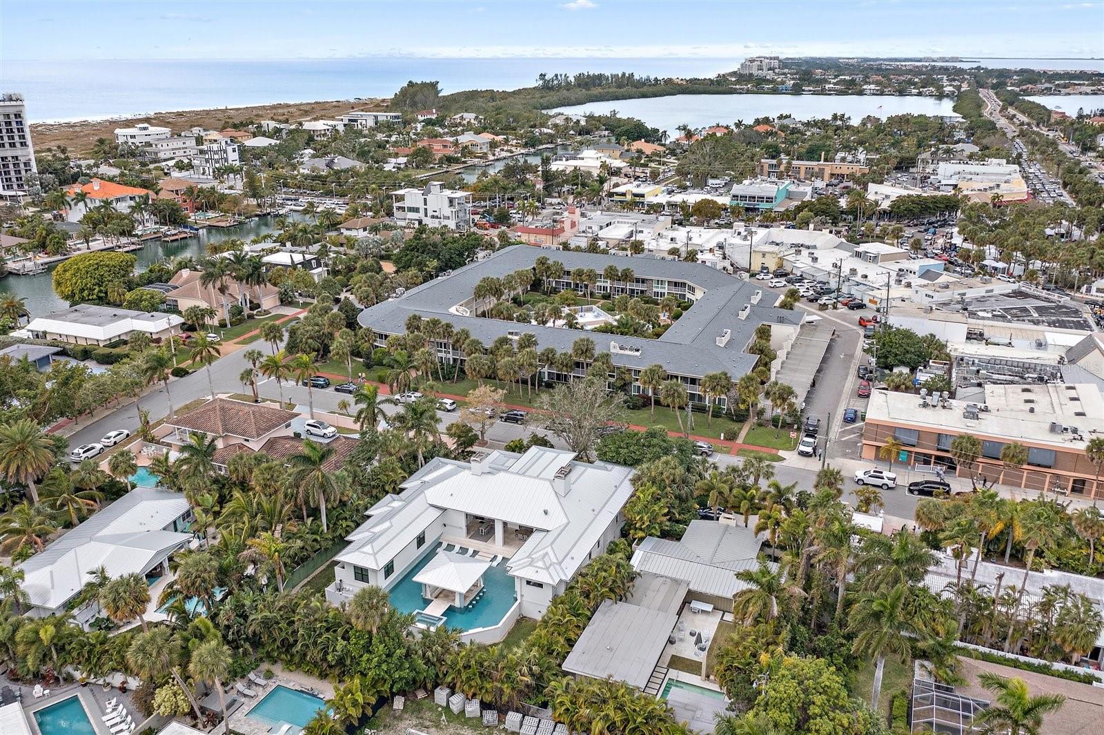 SAINT ARMANDS DIV JOHN RINGLING ESTATES - Residential