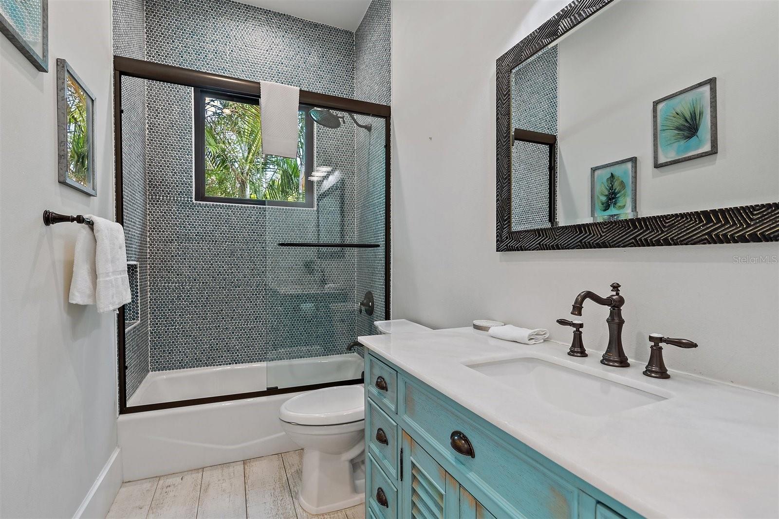 SAINT ARMANDS DIV JOHN RINGLING ESTATES - Residential