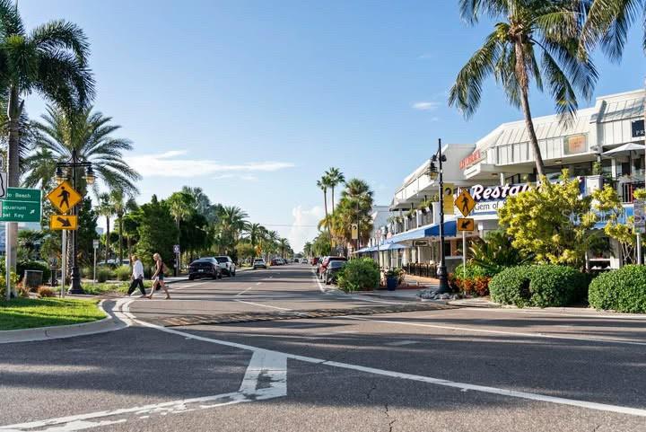 SAINT ARMANDS DIV JOHN RINGLING ESTATES - Residential