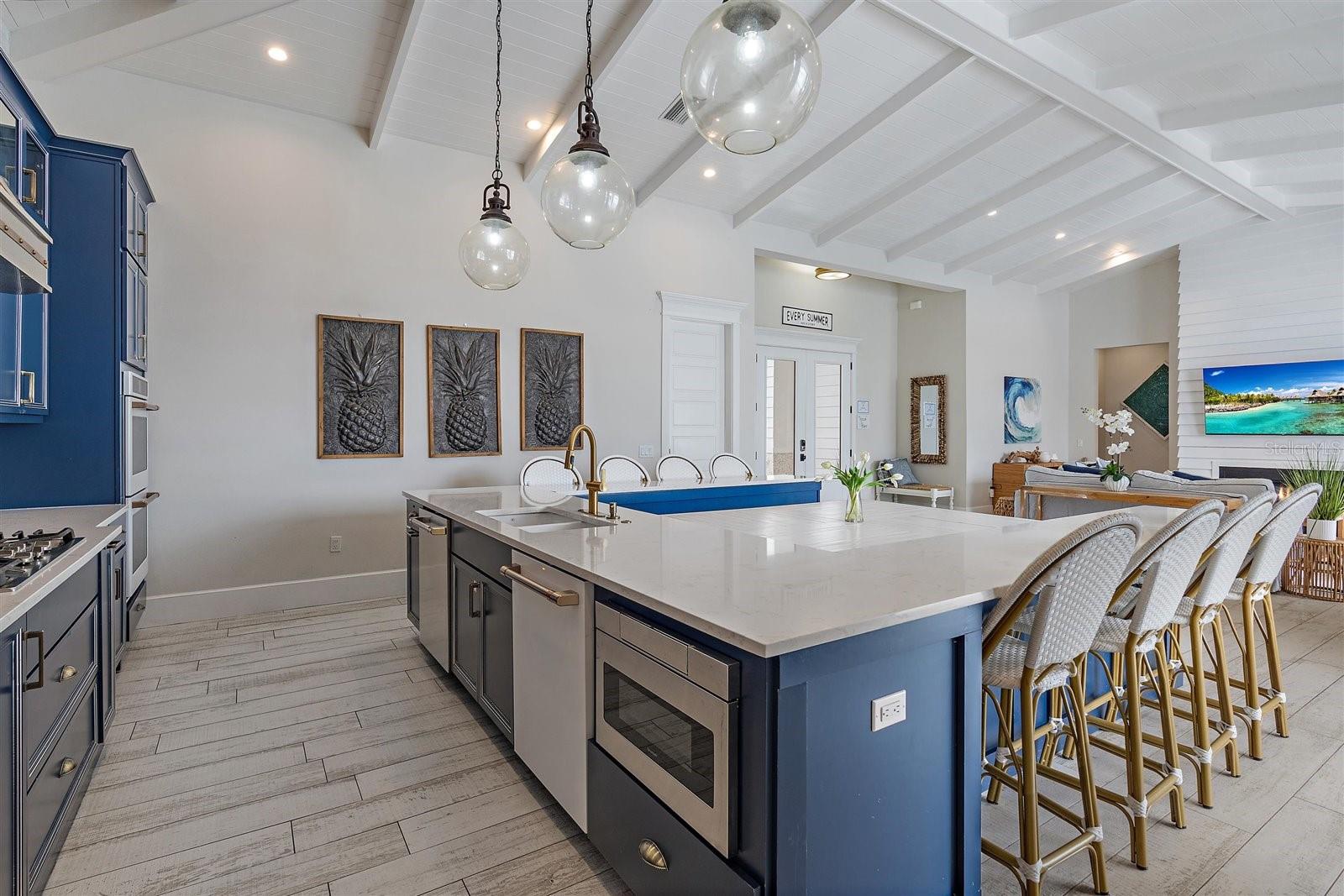 SAINT ARMANDS DIV JOHN RINGLING ESTATES - Residential