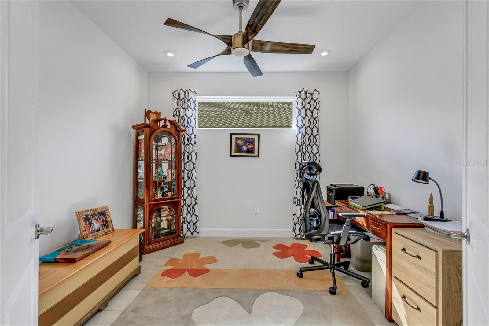 AZARIO ESPLANADE PH II SUBPH C-O - Residential