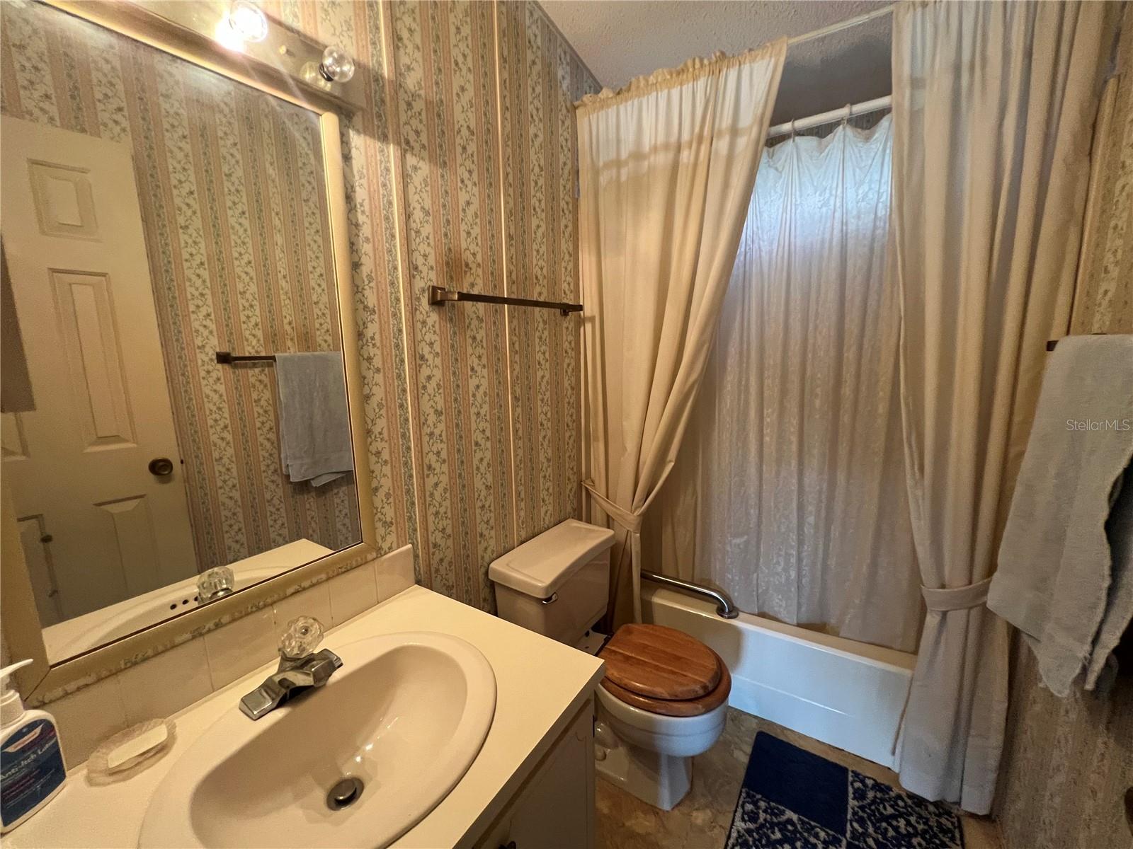 TIMBERWOODS ESTATES - Residential