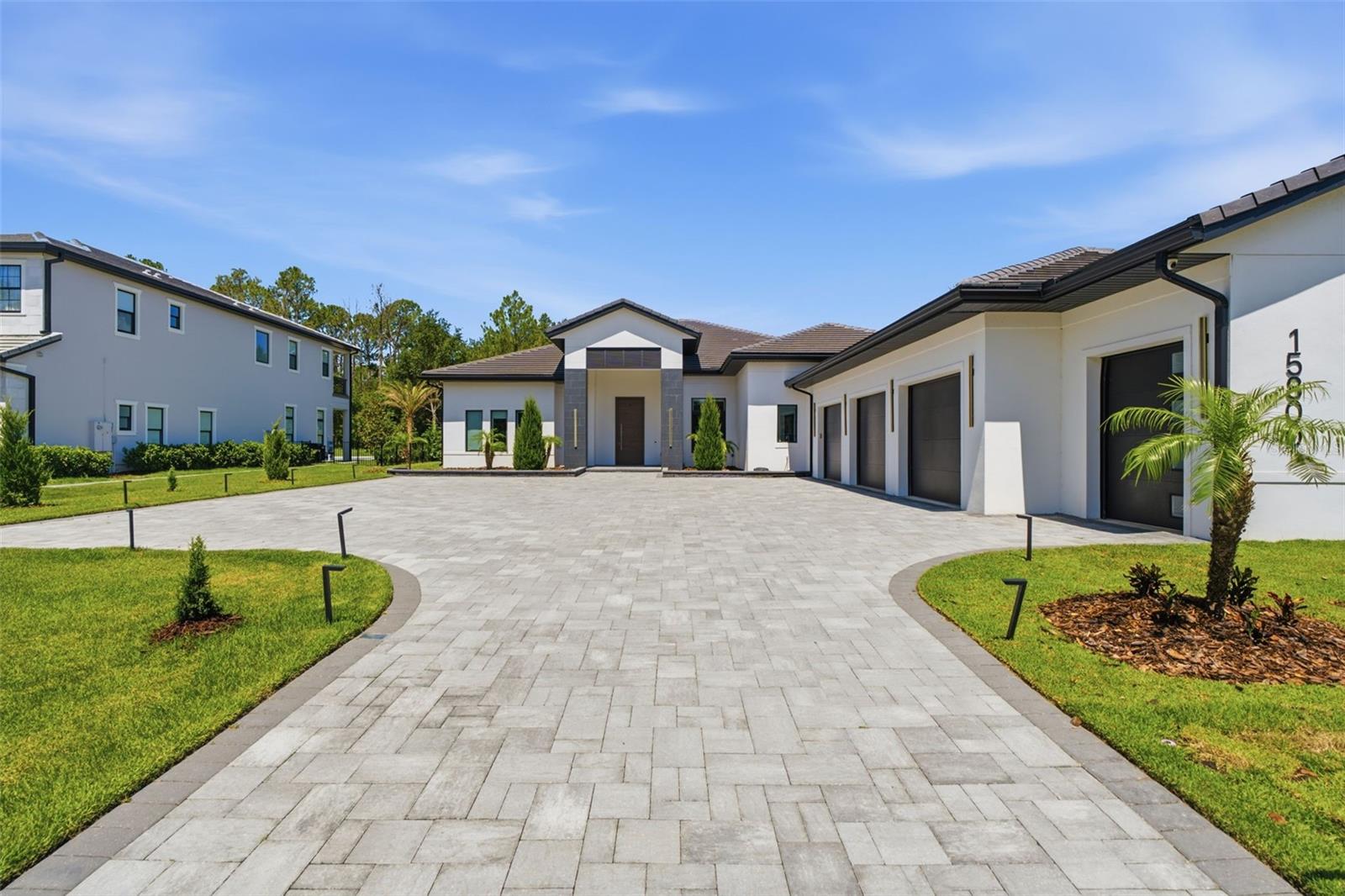 15800 PENDIO DRIVE