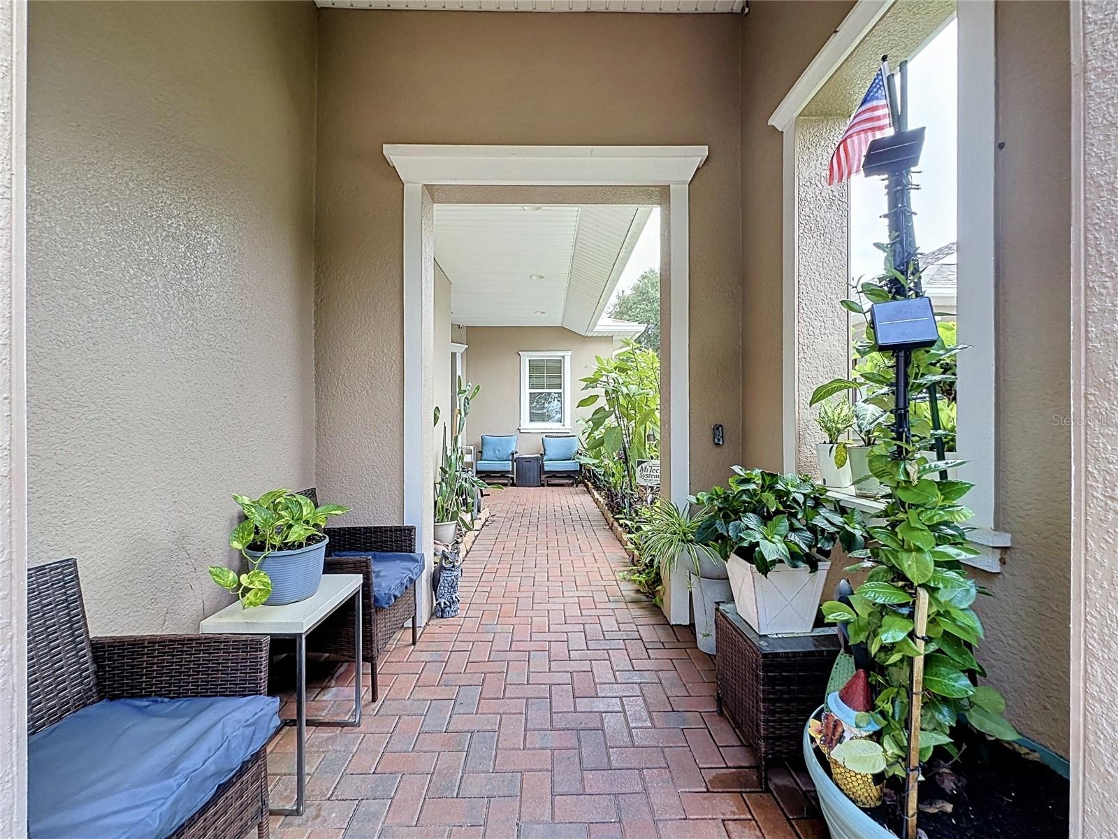 273 SILVER MAPLE ROAD