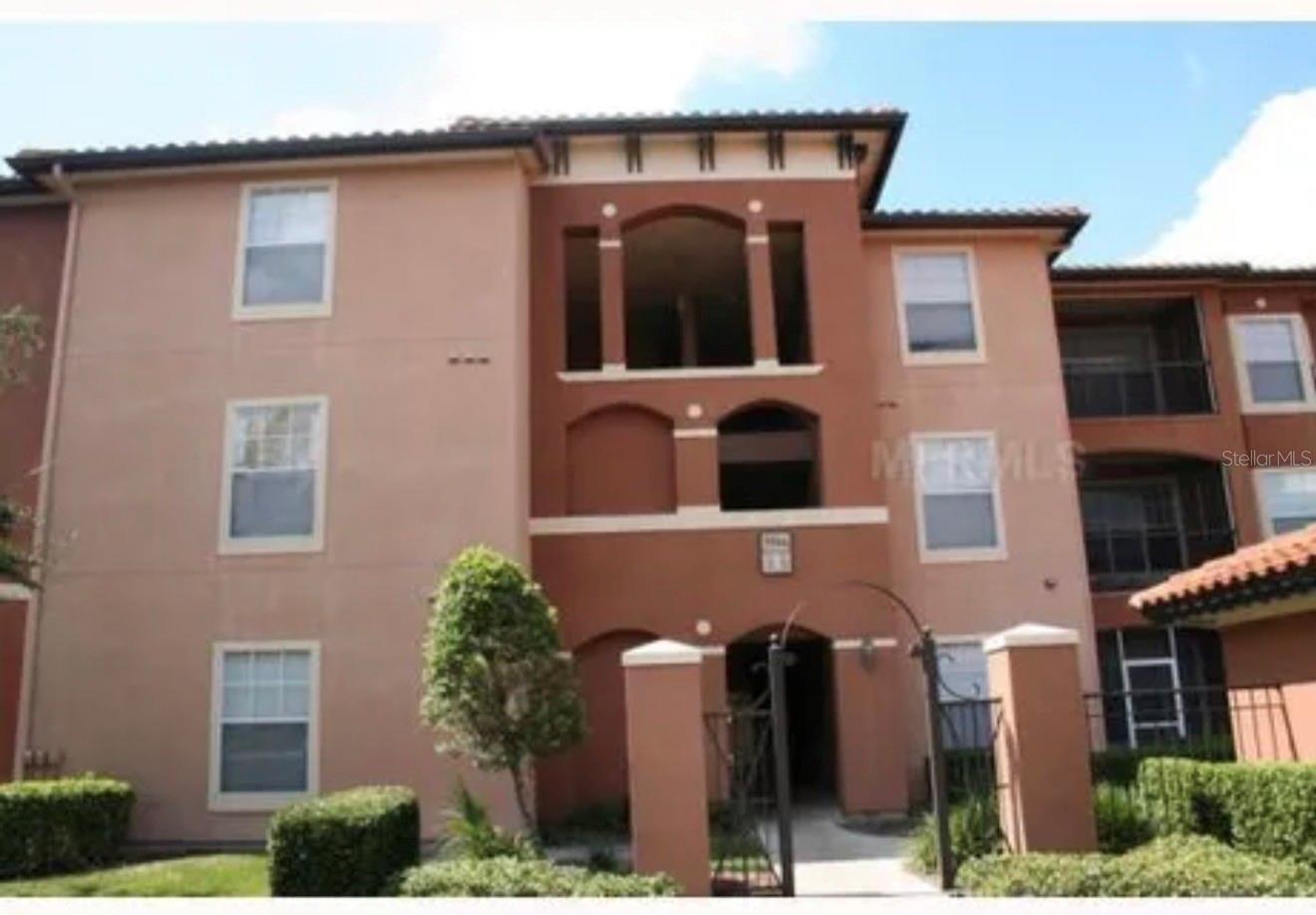 5566 METROWEST BOULEVARD 301