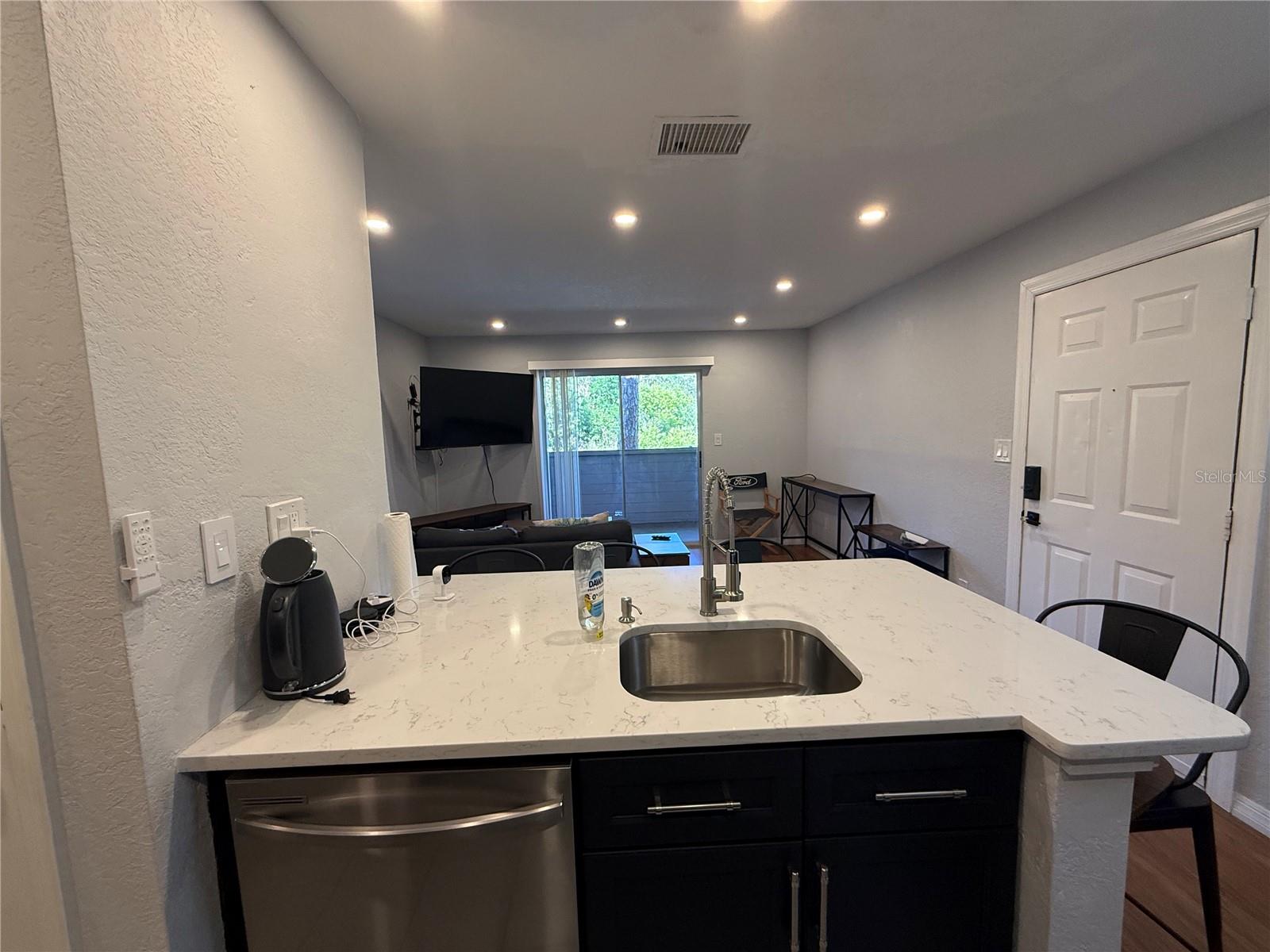 WINDJAMMER CONDO - Residential Lease