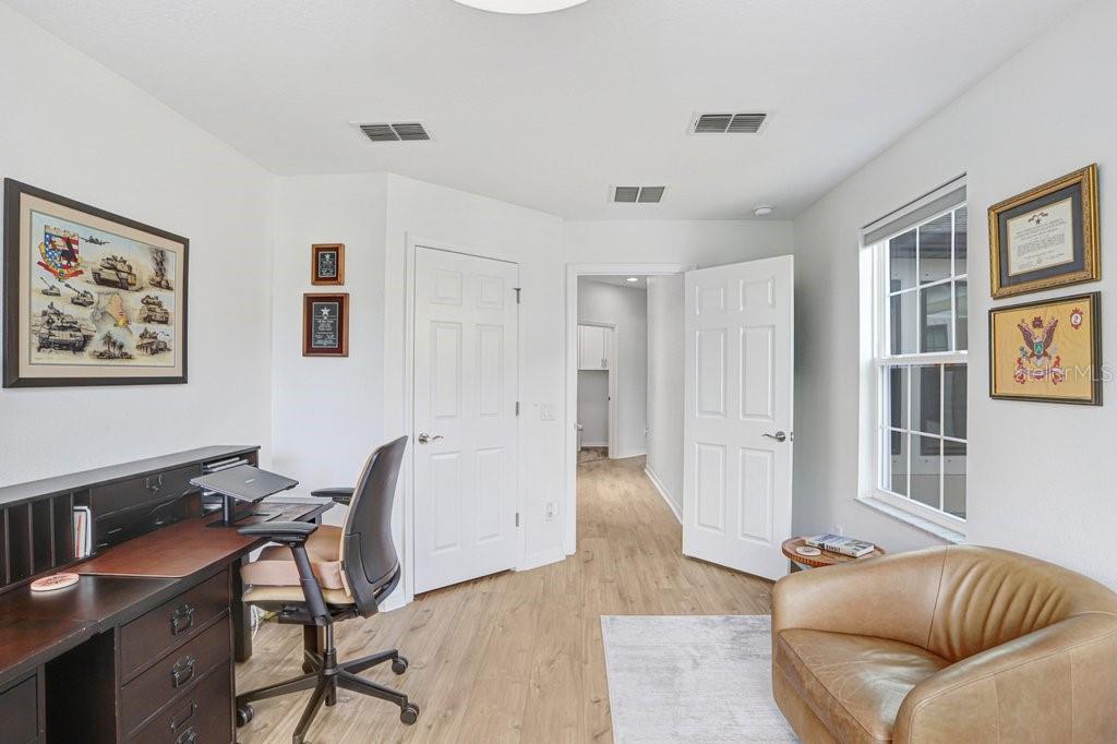 WEST LAKE TWNHMS PH 2 - Residential