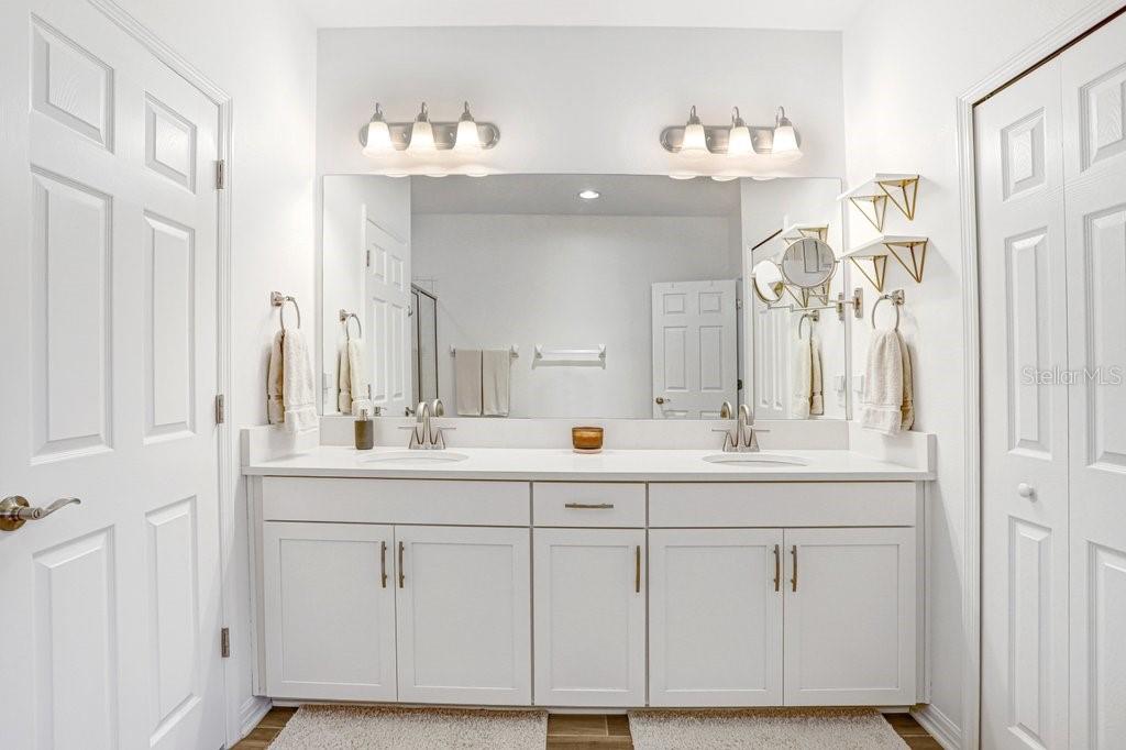 WEST LAKE TWNHMS PH 2 - Residential