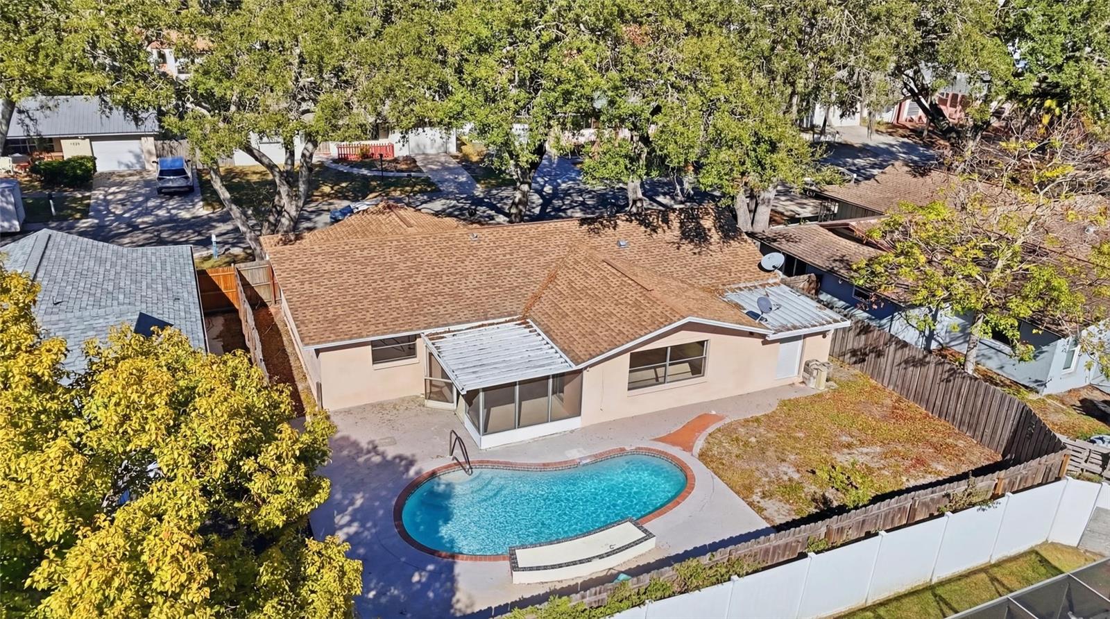 EMBASSY HILLS - Residential