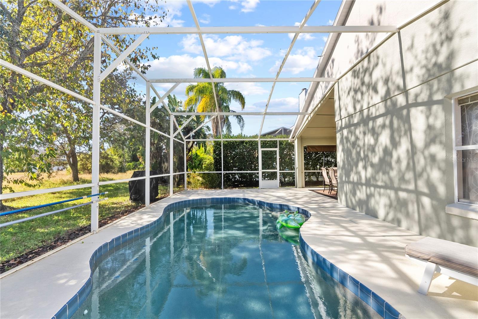 422 TROON CIRCLE