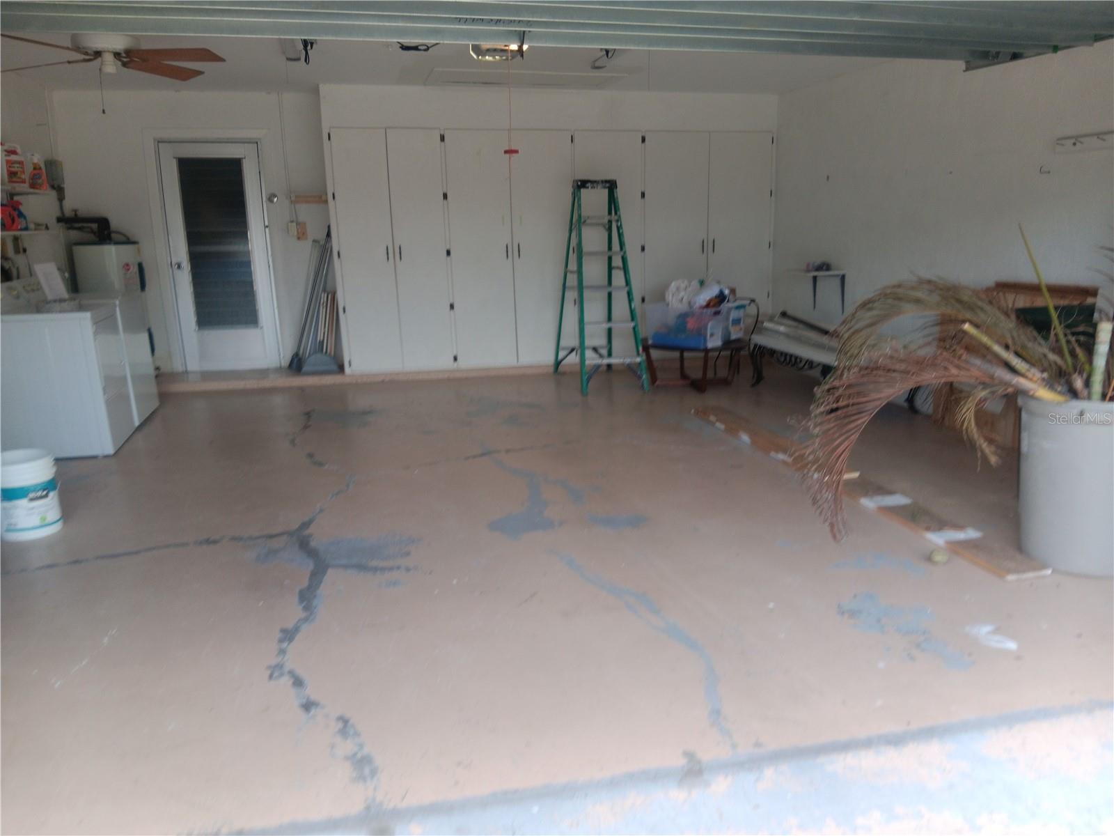 CENTER GATE VILLAGE 4 - Residential