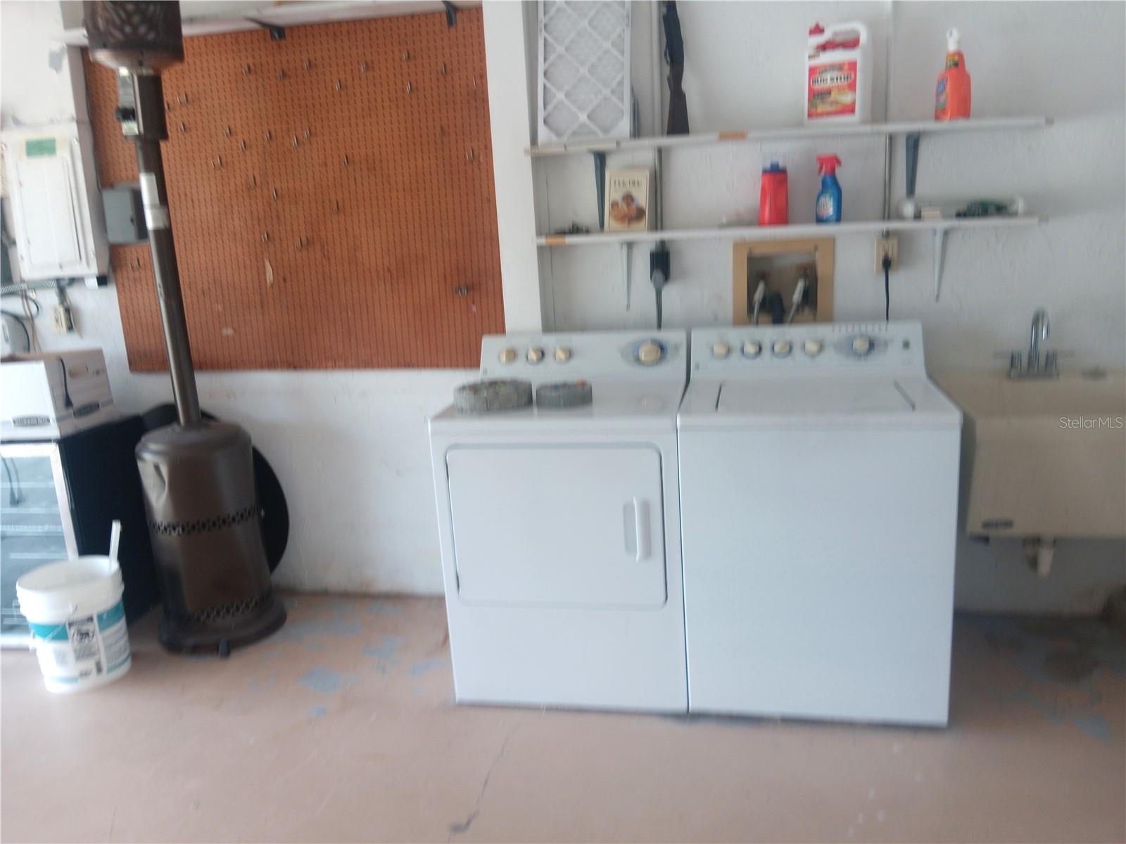 CENTER GATE VILLAGE 4 - Residential